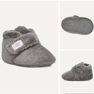 UGG Baby Bixbee Machine Washable Charcoal Grey Booties, size 4/5 NWOT